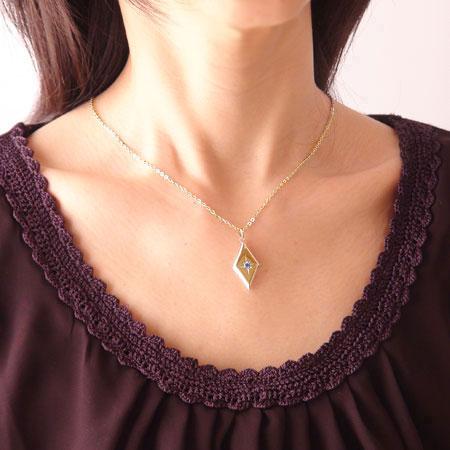 K18YGイエローゴールド ロケット ロケットペンダント 写真入れ 薬入れ  