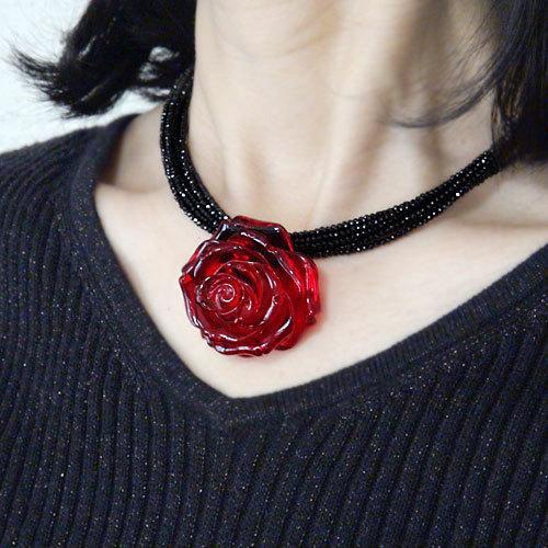 k18 琥珀 花モチーフ ペンダント 楽天市場】K18 琥珀 ダイヤモンド ペンダントトップ ネックレス