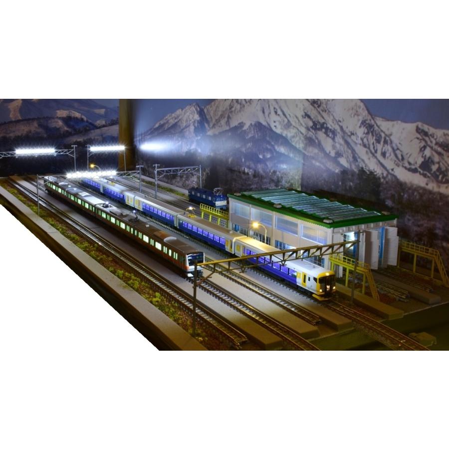 鉄道模型 ジオラマ 展示台 Nゲージ用 架線柱ヤード灯付 電車区 鉄道模型 ジオラマ 展示台 Nゲージ用 架線柱ヤード灯付 電車区