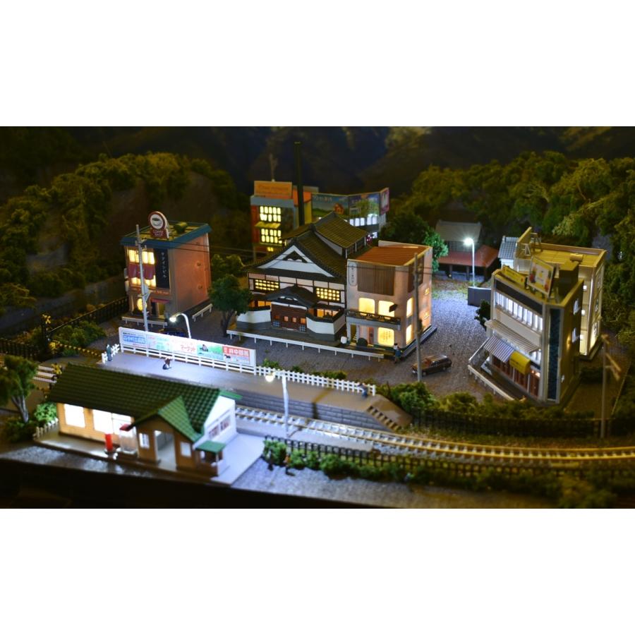 トミックス 鉄道模型 ジオラマレイアウト Nゲージ用 単線90x60cm トミックス 鉄道模型 ジオラマレイアウト Nゲージ用 単線90x60cm