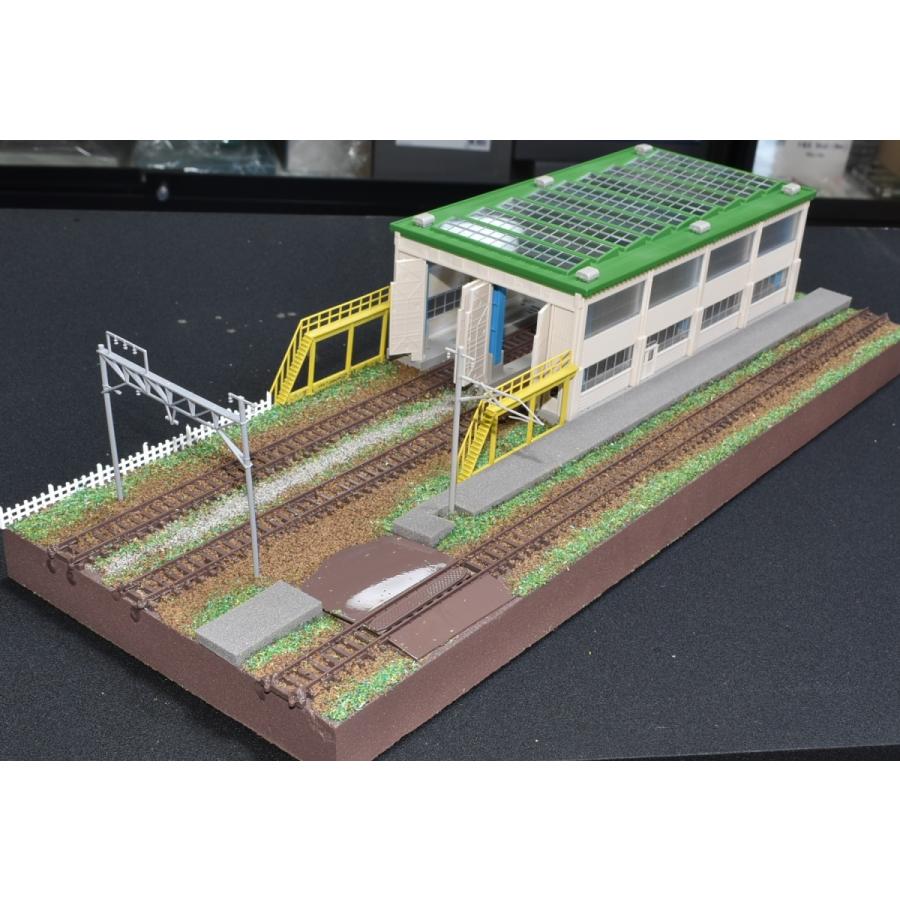 鉄道模型ジオラマ展示台 Nゲージ KATO電車庫と3線路【40x15cm 鉄道模型ジオラマ展示台 Nゲージ KATO電車庫と3線路【40x15cm