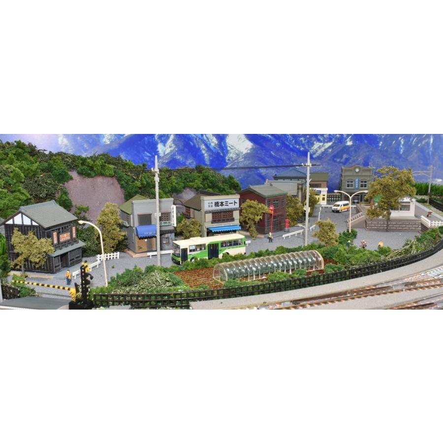 鉄道模型 ジオラマレイアウト Nゲージ用 複線90x60cm 引込駅と駅前 
