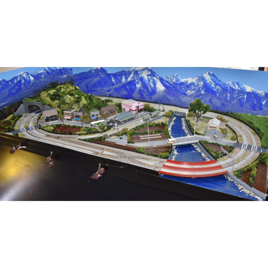 ジオラマ Nゲージ レイアウト ライト付き　トミックス線路 鉄道模型 ジオラマ 照明付展示台 Nゲージ用 架線柱LEDヤード灯