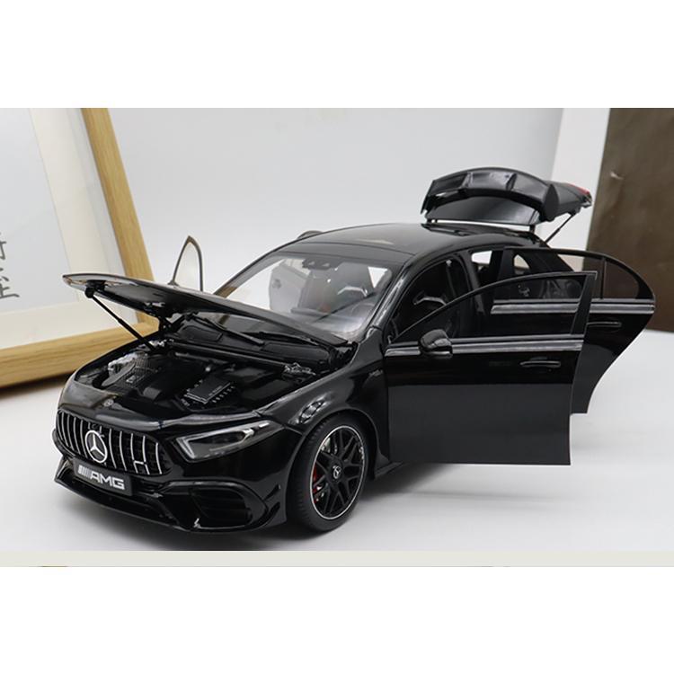 ミニカー 1/18 ベンツ A45 AMG 1/18 ミニカー ベンツ A45 AMG MI1098 傷