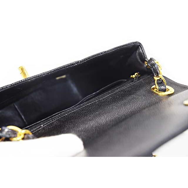 シャネル　スクエア型マトラッセ チェーンショルダーバッグ　黒　キャビアスキン　ビッグココマーク　G金具　CC ブラック CHANEL 本物 up sbbt　_10
