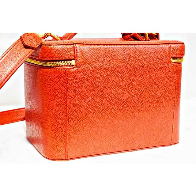 シャネル　ショルダー付き バニティバッグ　赤　キャビアスキン　２WAY　Ｇ金具　化粧バッグ　CHANEL 本物 up sbbt | CHANEL | 01