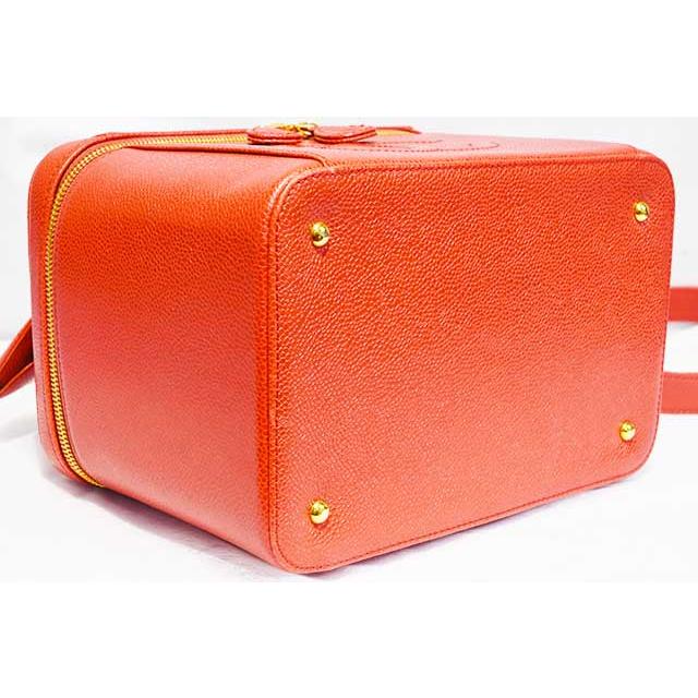 シャネル　ショルダー付き バニティバッグ　赤　キャビアスキン　２WAY　Ｇ金具　化粧バッグ　CHANEL 本物 up sbbt | CHANEL | 02