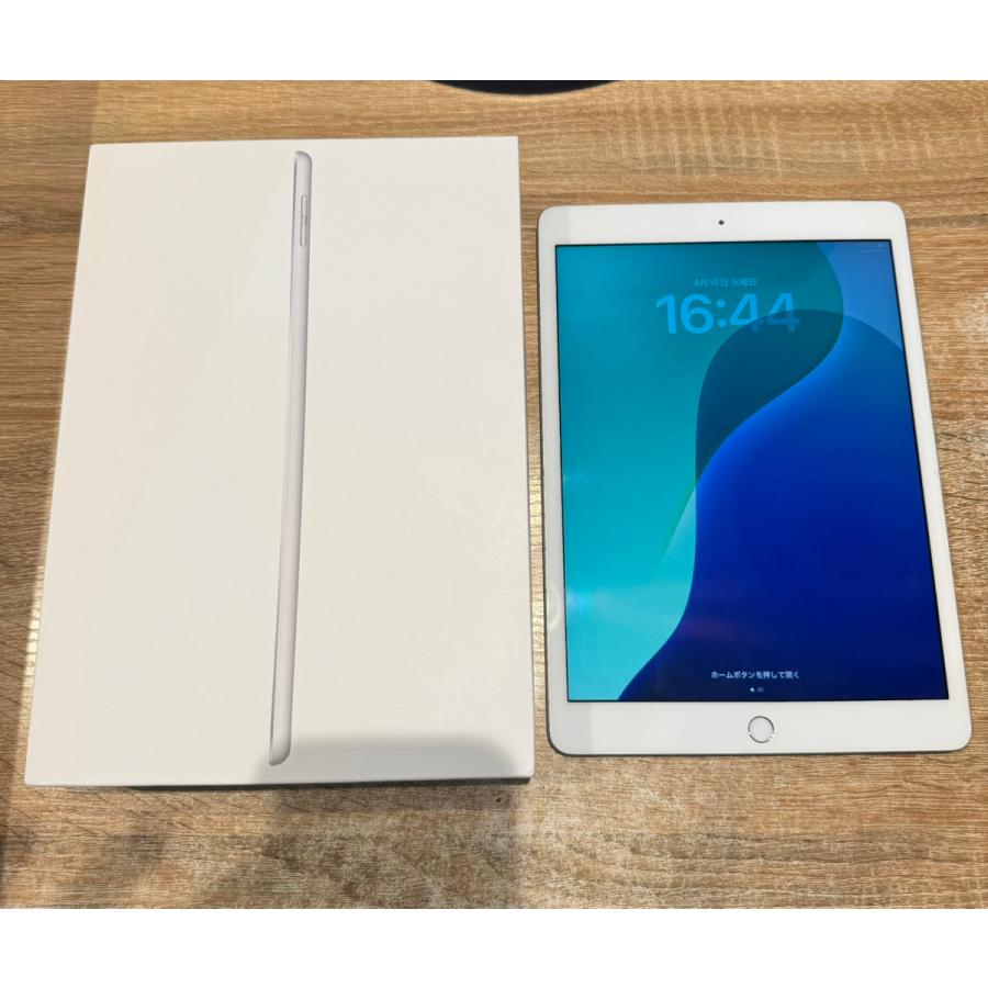 iPad本体 MAMI iPad 【中古美品】iPad第8世代 32GB シルバー SIMフリー Cell