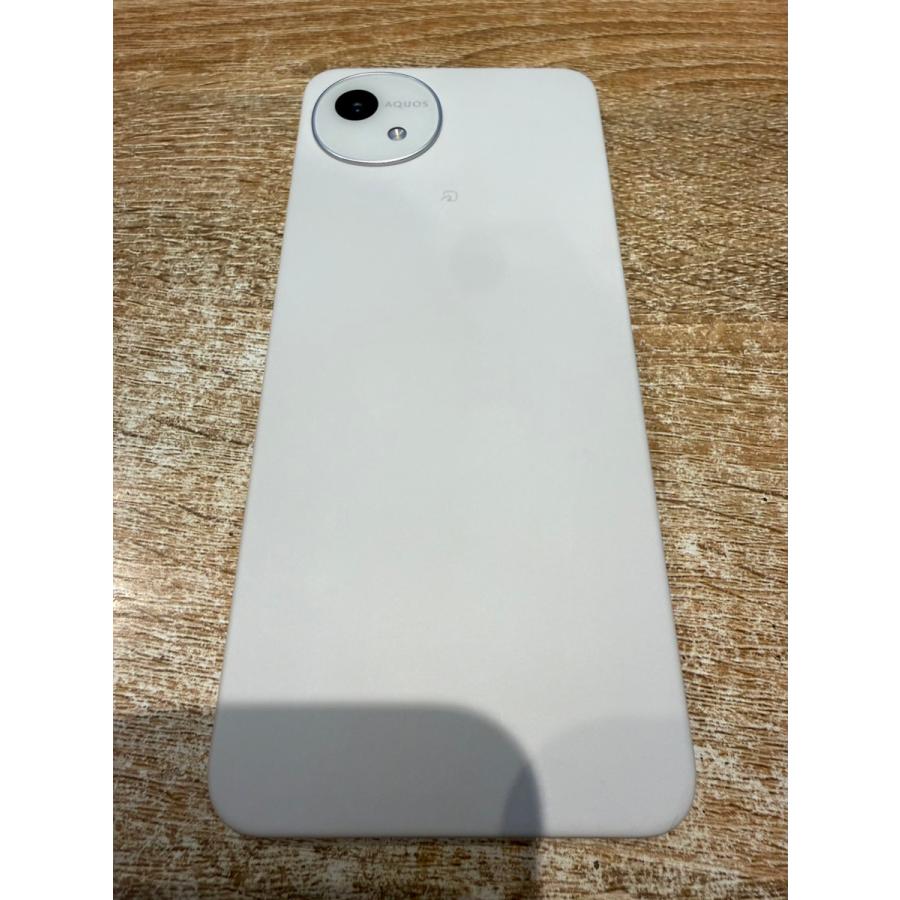 AQUOS wish 【新品同様美品】AQUOS Wish5 64GB ユキ SIMフリー SH-52F