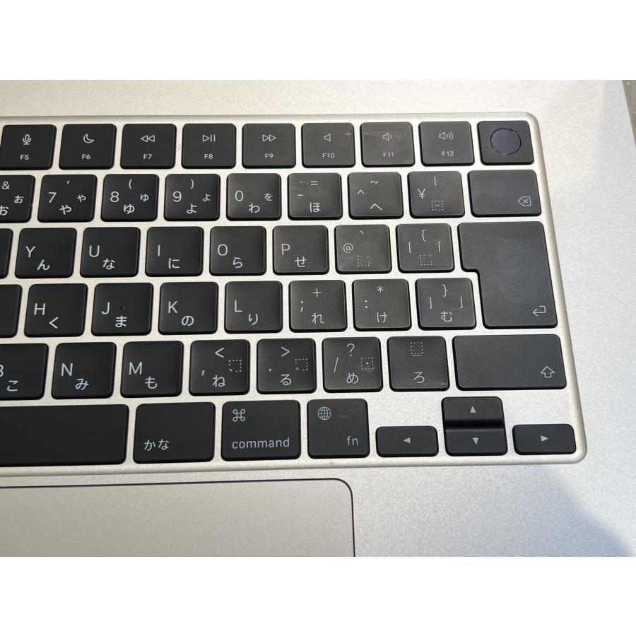 MacBook 【美品・充電回数13回】MacBook Air 15インチ スターライト