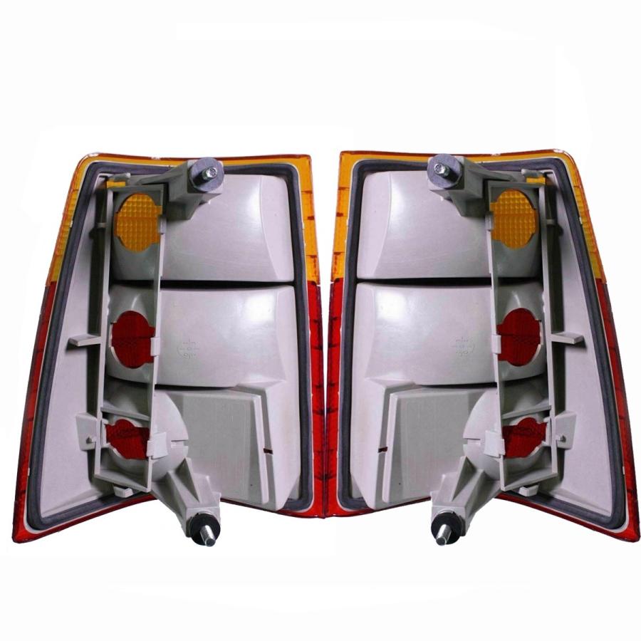 メルセデスベンツ W123 ワゴン テールランプレンズ コーナーランプライト テールライト 互換社外品 電球なし  1976 1978 1979 1980 1981 1982,1983 1984 |  | 05