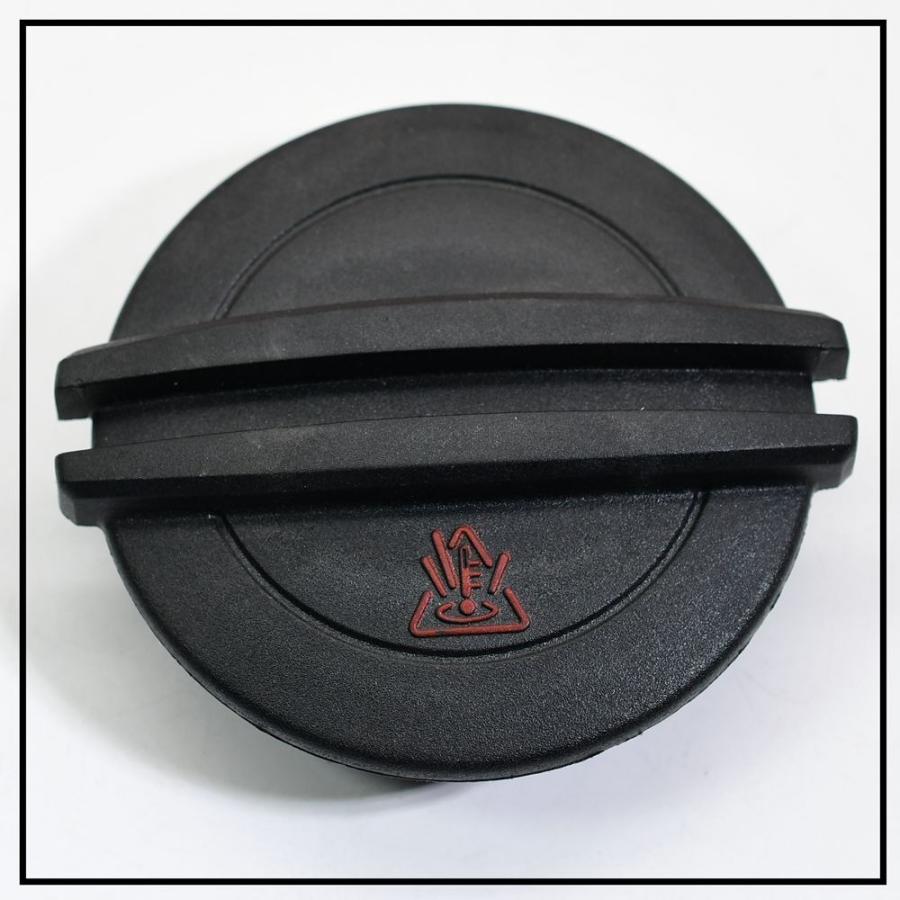 プラスチック 黒 ラジエーター 冷却液 拡張 水 タンクキャップ VW je tta パサート b6 ゴルフ 5 アウディ A3 A5 Q7 5Q0 121 321 |  | 03