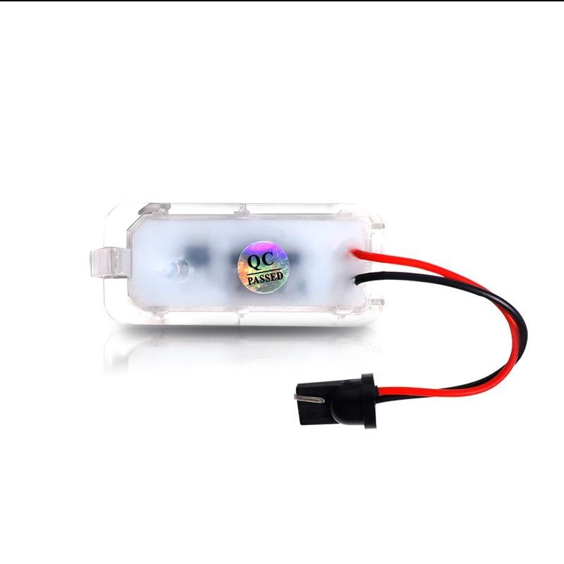 フォード リア ナンバープレート ライト ランプ LED 12V 3W 6000K ホワイト エクスプローラー エスケープ フュージョン BB5Z-13550-A |  | 03