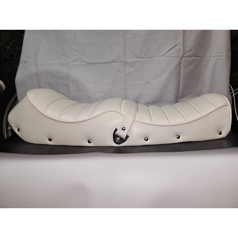 cb400f タックロールシート 旧CB400F('74～'77)(変形有)タックロール | カスタムシートの