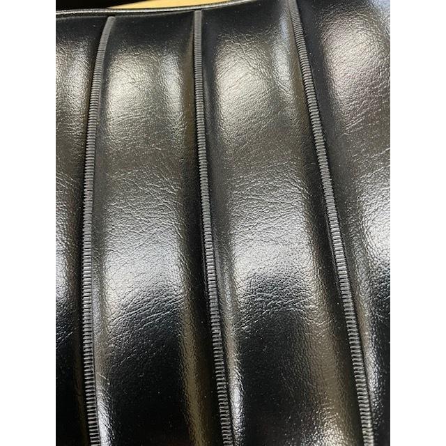 HONDA CB400F ヨンフォア タックロールシート 楽天市場】旧 CB400F 黒 皮 タックロール シート