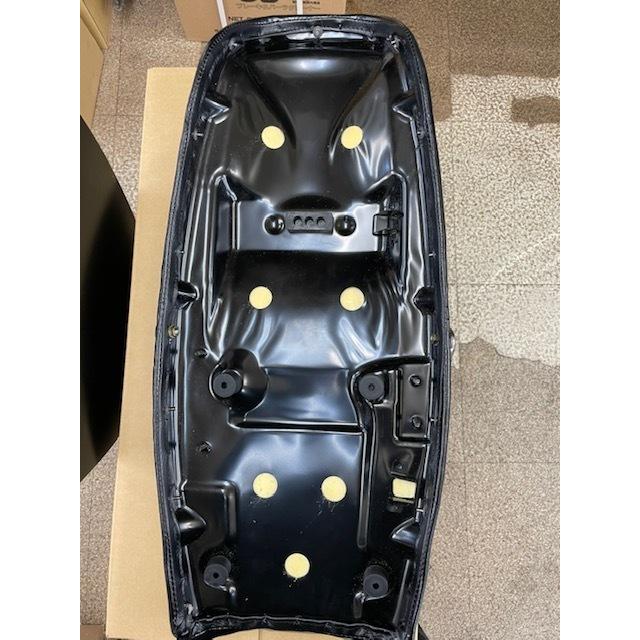 超美品　cb400f タックロールシート CB400SF NC39 NC42用 タックロールシート シートベルト 防水