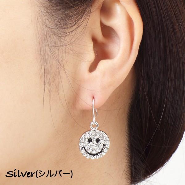 チャーム ニコちゃん花（白）×10個 ペンダントヘッド ピアス 