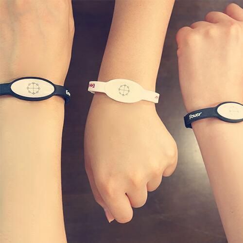 Eremana−エレマナ− 丸山修寛先生監修 カタカムナ ブラックアイ 電磁波対策ブレスレット リストバンド 電磁波 カット ガード 除電 電磁波対策グッズ |  | 01