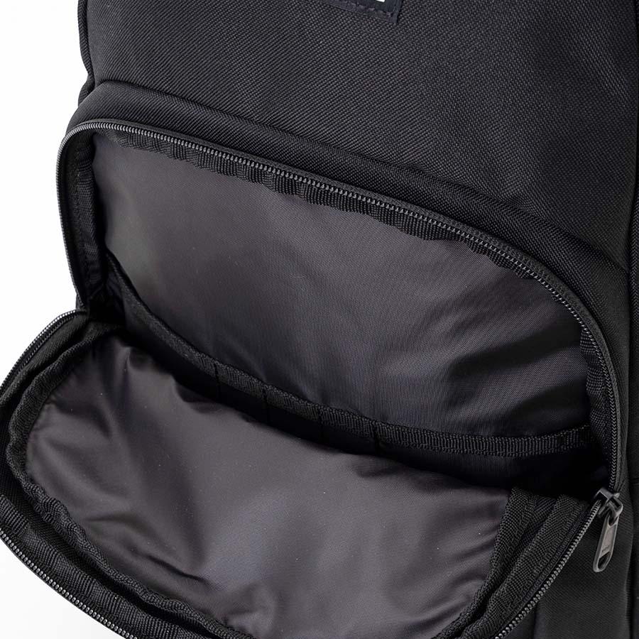 新品　廃盤　ダカイン リュック　AH237-084 25L ブラック 新品 廃盤 ダカイン リュック AH237-084 25L ブラック