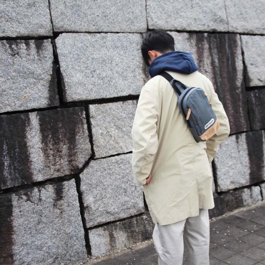 OUTDOOR PRODUCTS（アウトドアプロダクツ） 縦型 ボディバッグ かばん