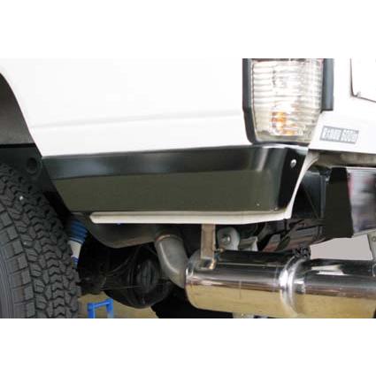 4×4エンジニアリング 4x4 リアサイドガーニッシュ