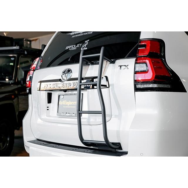 4×4エンジニアリング 4x4 リアラダー /ステンレス 艶消しブラック 150