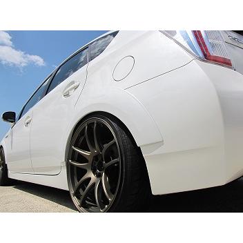 プリウス30 ローダウンルック オーバーフェンダー プリウス30系 ローダウンルック オーバーフェンダー タイプ2