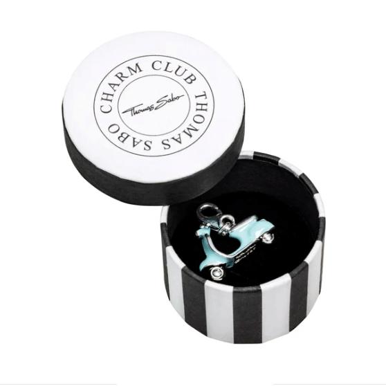 フリクリ ベスパ　キーホルダー フリクリ ベスパ キーホルダー - メルカリ