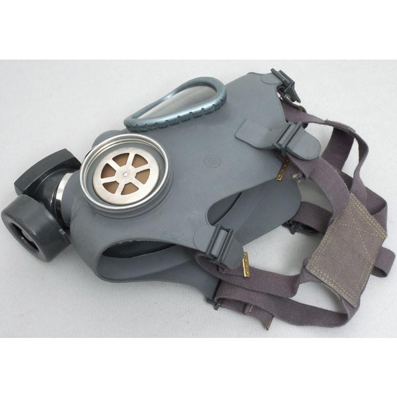 フィンランド軍 M61 ガスマスク 3rdモデル USED EE503UN : ミリタリー