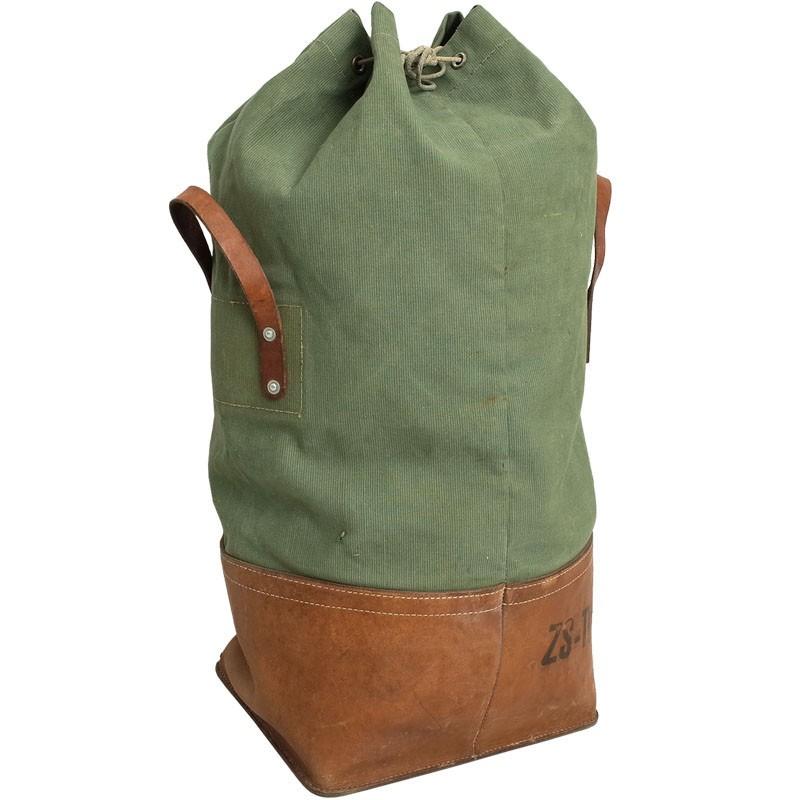 スイス軍 マウンテンダッフルバッグ レザーボトム USED BD026UN