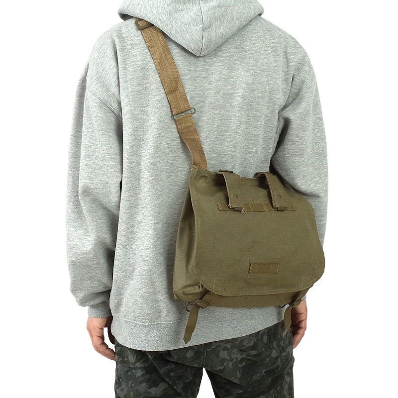 チェコ軍　ミリタリーバッグ　ブレッドバッグ　実物 チェコ軍1970年代 ブレッドバッグ キャンバスショルダーバッグ