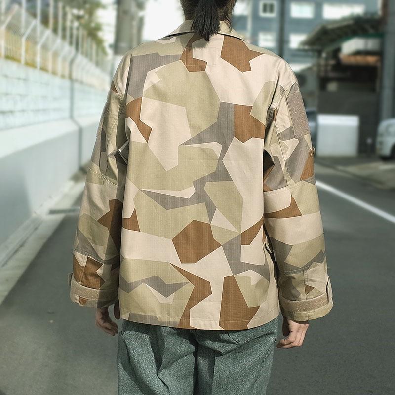 YMCLKY スウェーデン軍タイプ UF90 フィールドシャツ デザート YMCLKY スウェーデン軍タイプ UF90 フィールドシャツ デザート