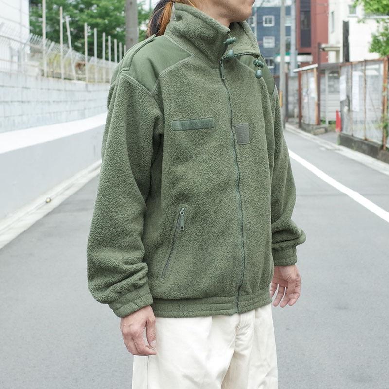 フランス軍 フリースジャケット オリーブ Used Jj295un 実物 軍モノ 軍物 メンズ 男性 アウター 防寒ライナー ブルゾン 厚手 コンバット セージ グリーン ミリタリー百貨シービーズ 通販 Yahoo ショッピング