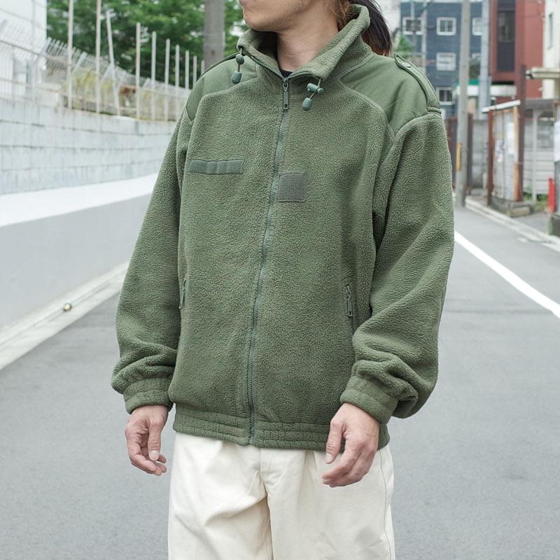 フランス軍 フリースジャケット オリーブ USED JJ295UN 実物 軍 フランス軍 フリースジャケット オリーブ USED JJ295UN 実物 軍