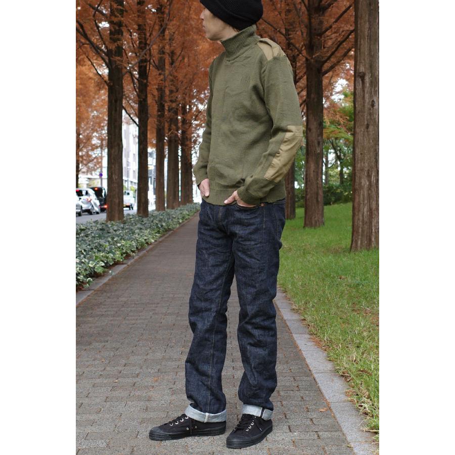 ルーマニア軍 ハイネック コマンドセーター デッドストック JW072NN