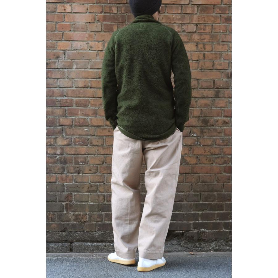 オランダ軍 フリースジャケット グリーン NEWタイプ USED オランダ軍 フリースジャケット グリーン NEWタイプ USED