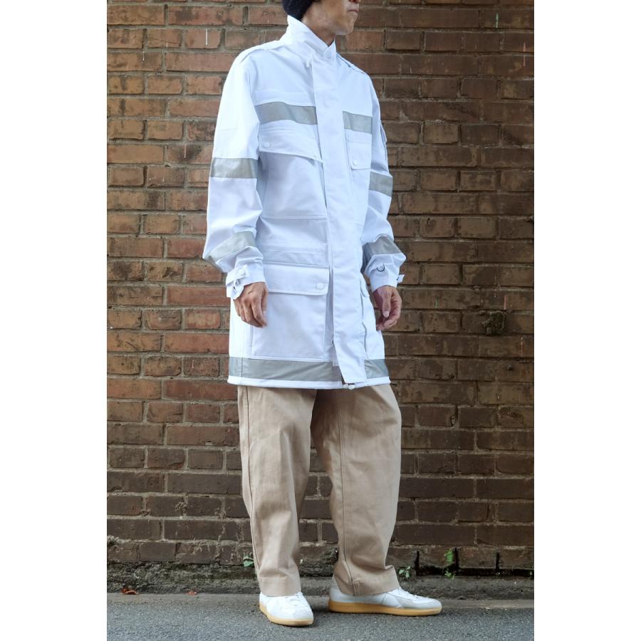 オランダ軍 セキュリティコート ホワイト リフレクター付き デッド