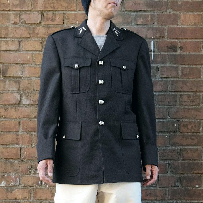 未使用保管品　海軍ミリタリージャケット　ブレザー制服ナポレオンジャケットDSCP 2304121829281.jpg