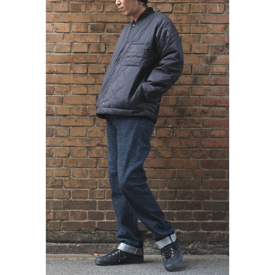 ALPHA INDUSTRIES ブラックキルティングジャケット　ベトジャン ALPHA INDUSTRIES ブラックキルティングジャケット ベトジャン