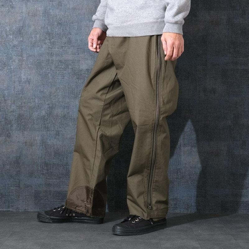 ドイツ軍 ウィンター オーバーパンツ オリーブ デッドストック PP436NN