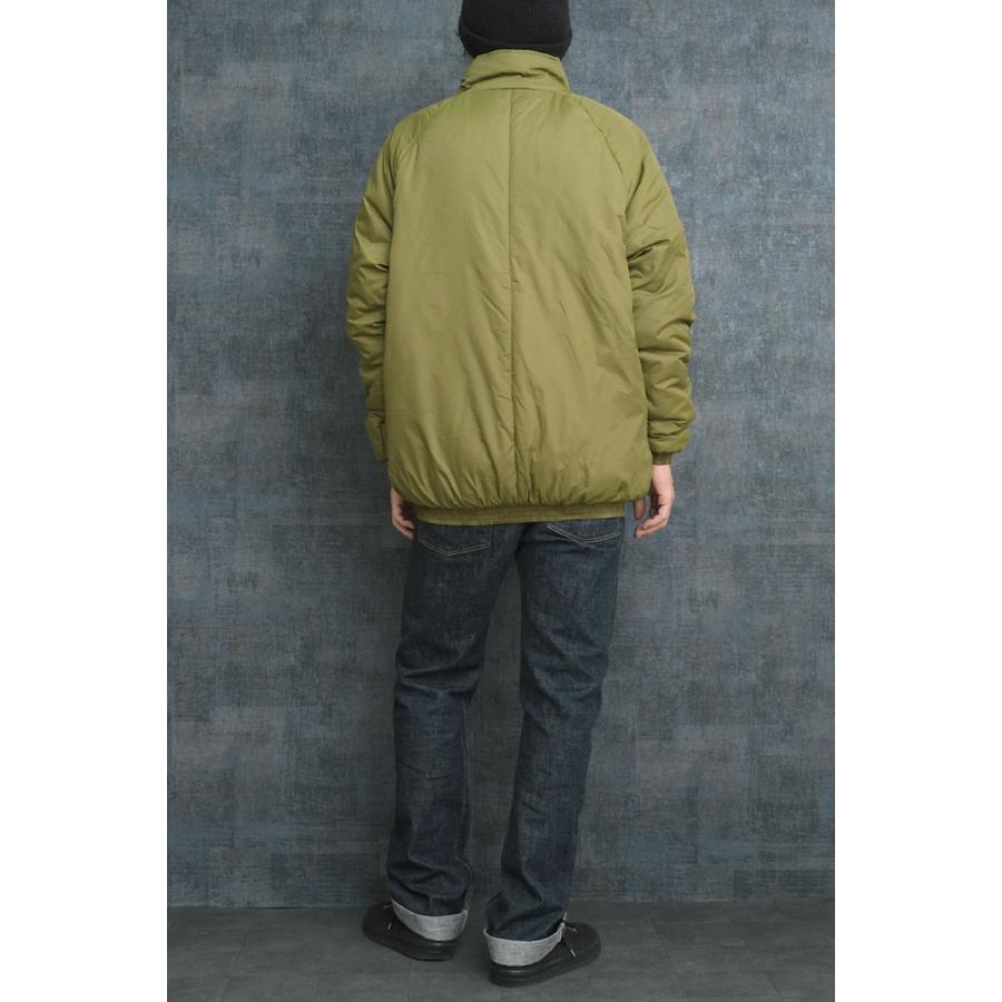 ルーマニア軍 中綿入り サーマルジャケット デッドストック 防寒 保温