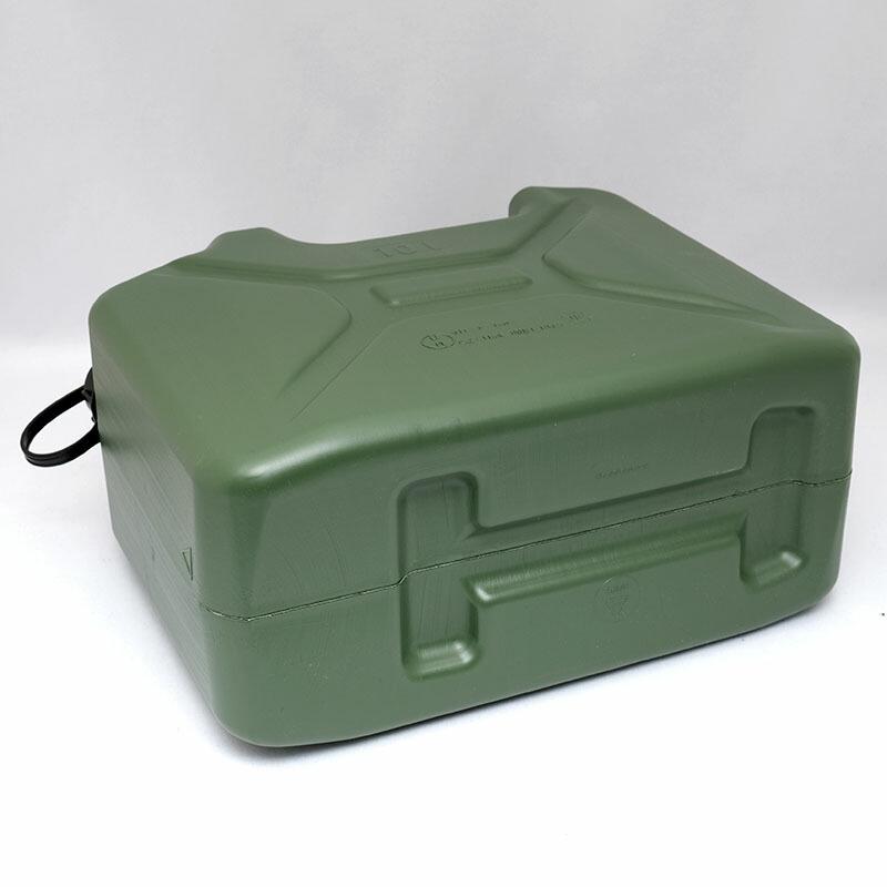 米軍実物　ジェリカン　ガソリン缶　世田谷ベース 米軍実物 ジェリカン ガソリン缶 世田谷ベース