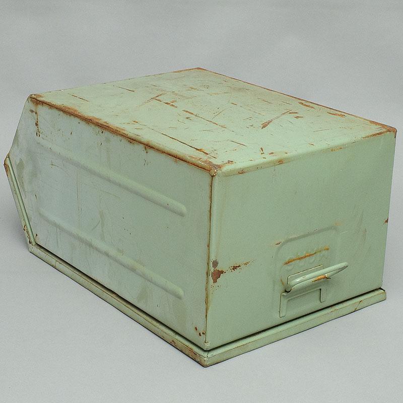 チェコ軍 スチール ストレージボックス ラージ USED BX202UN スタック