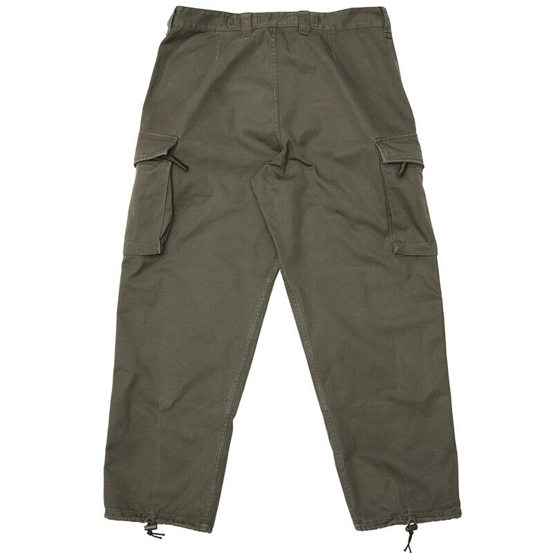 オーストリア軍 フィールド カーゴパンツ ツイル オリーブ USED オーストリア軍 フィールド カーゴパンツ ツイル オリーブ USED