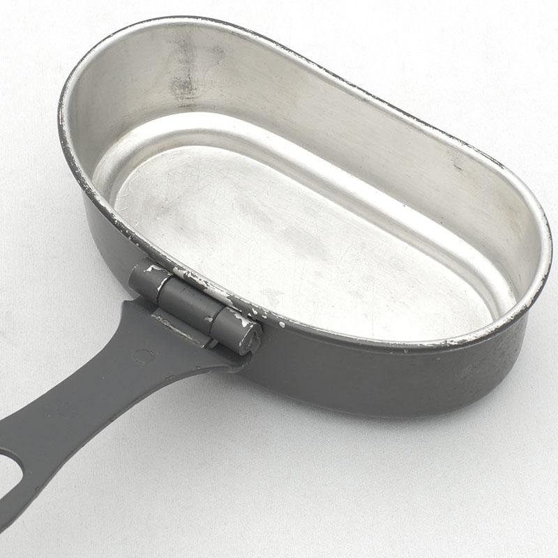スイス軍 アルミ 飯盒 3ピース グレー USED EE827NN 飯ごう はん スイス軍 アルミ 飯盒 3ピース グレー USED EE827NN 飯ごう はん