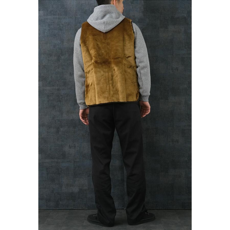 Barbour（バブアー） #7934955033 フロントジップ ファー ライナー