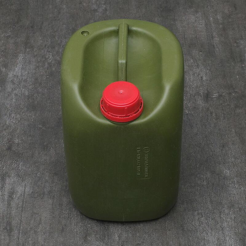 デンマーク軍 ウォータータンク オリーブ 5L USED EE874UN ポリタンク