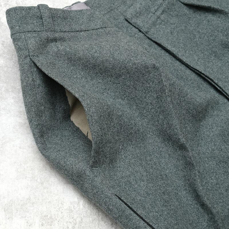 スイス軍 サイドライン ウールパンツ グレー 4ポケット USED PP200UN