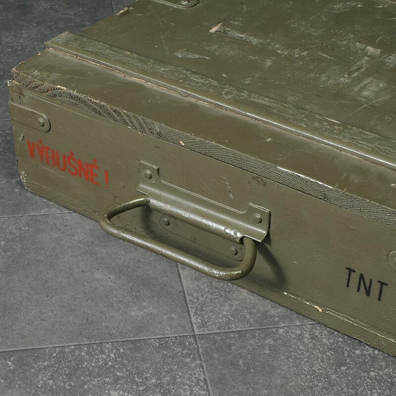 チェコ軍 RG-4 グレネード ウッドボックス オリーブ USED BX212UN