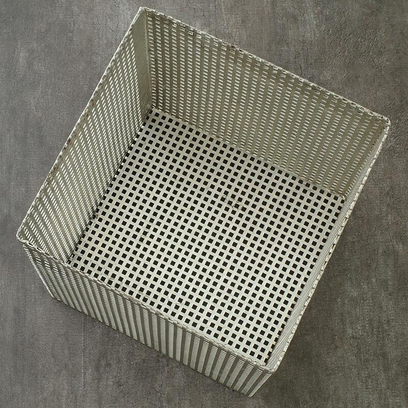 チェコ軍 メディカル メッシュボックス スチール 大 20×20×20cm USED